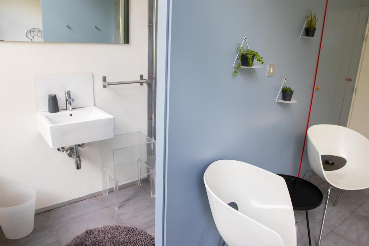 Plant Based B&B Central ブルージュ エクステリア 写真